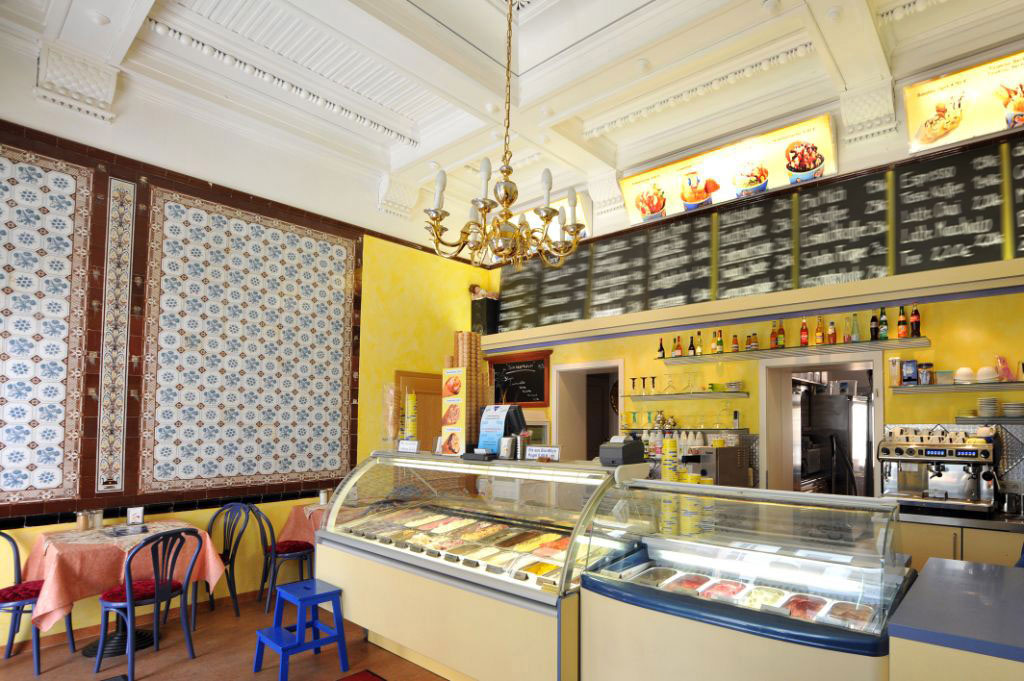 Eisladen In Der Nähe Jetzt Geöffnet der Eisladen – Das besondere Eiscafé in Berlin & Ihr Eistortenspezialist